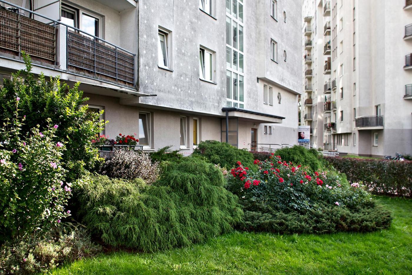 P&O Apartments Bielany Warsaw Exterior photo